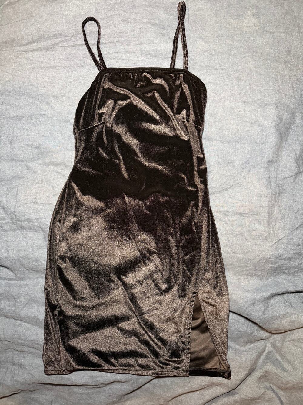 NWT Motel Black Velvet Strappy Mini Dress Size Small